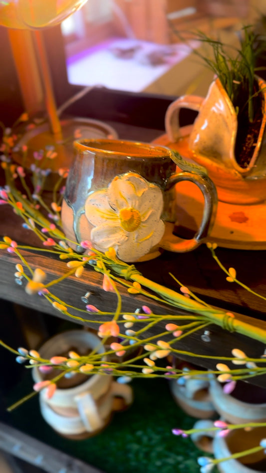 Magnolia Mug